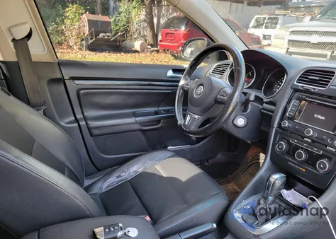 2013 Volkswagen Jetta Sportwagen 2.0L Tdi from USA, damaged, VIN 3VWPL7AJ6DM616596